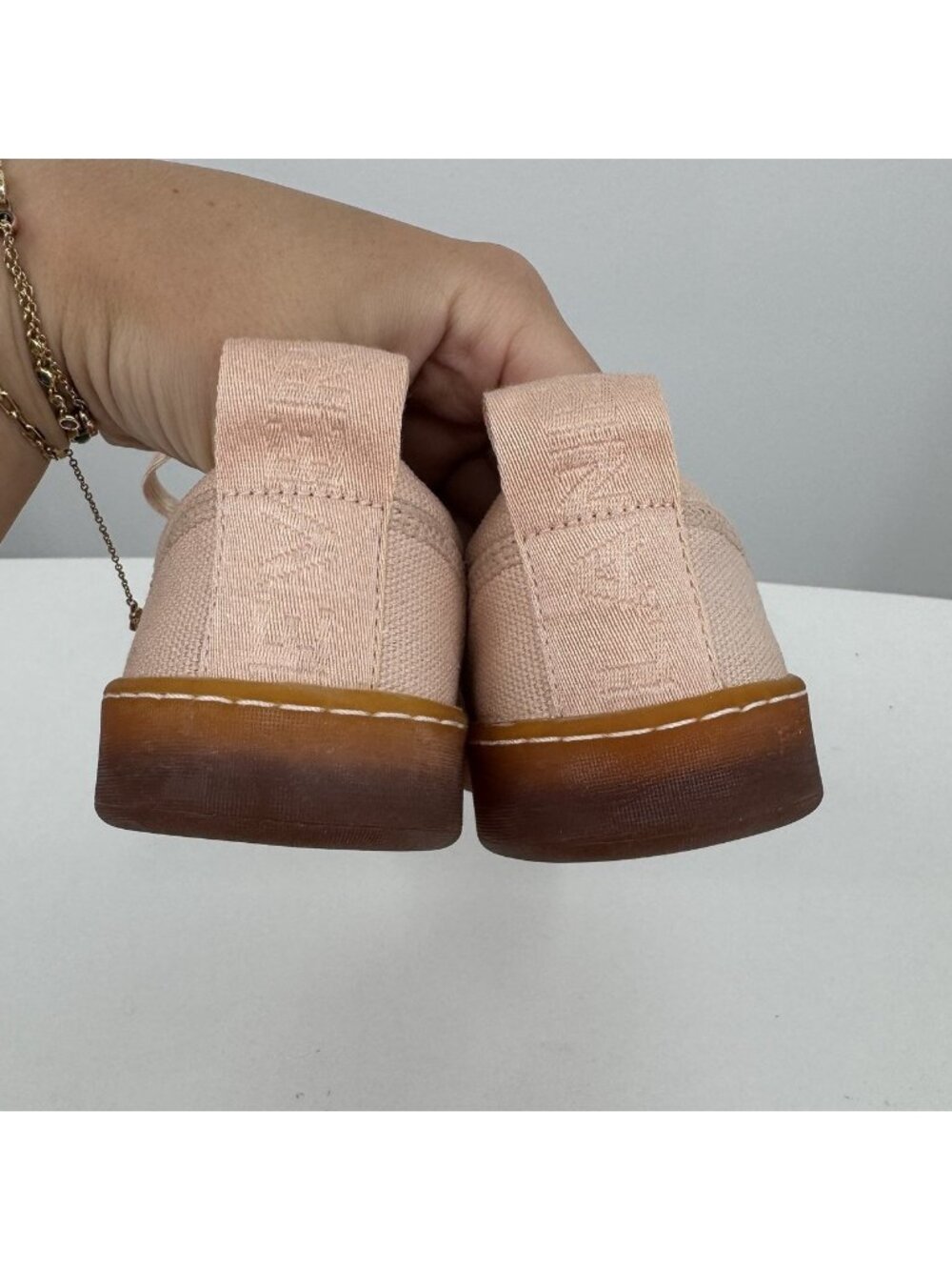 Everlane Tread Bare Sneaker size 7 Women's in Pink Canvas Classic Lace-up Shoes - Picture 7 of 9